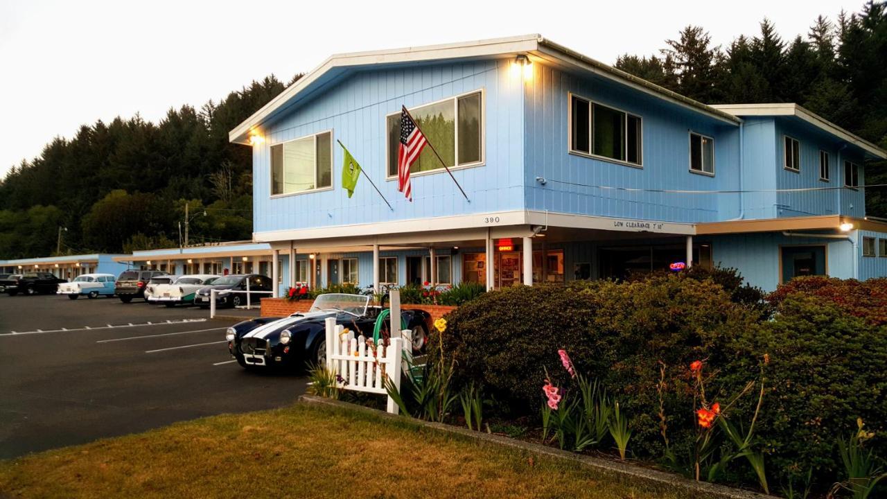 Winchester Bay Inn Reedsport Exterior photo